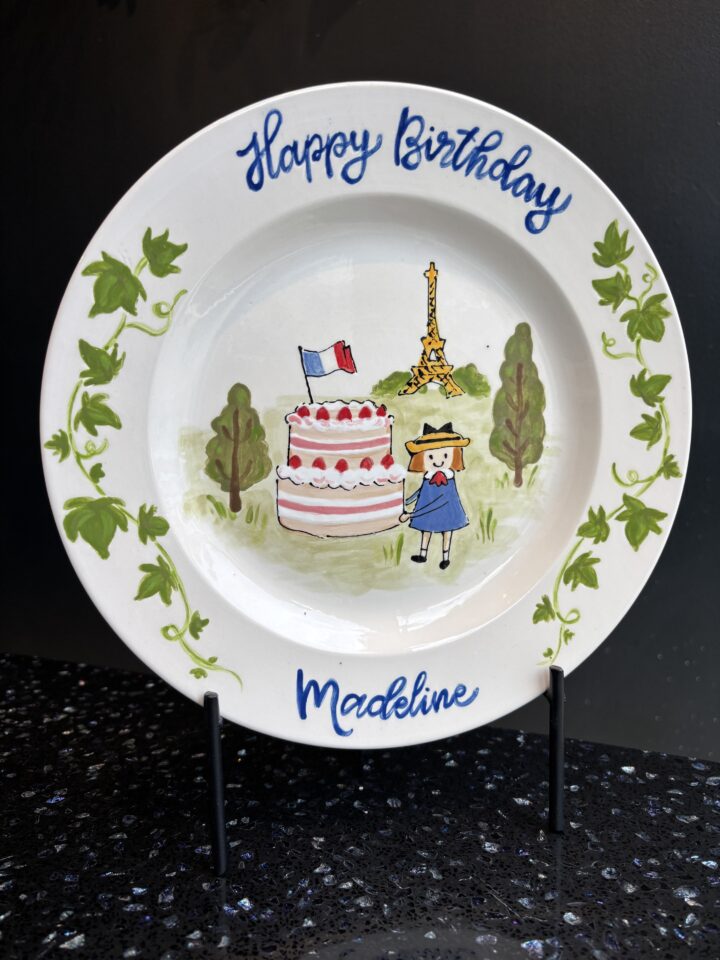 We Make It: Personalized Happy Birthday Plate - Image 4